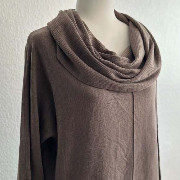 Tahari 100% Extrafine Merino Wool Cowl Neck Sweater Dress Size: Large - Picture 3 of 9